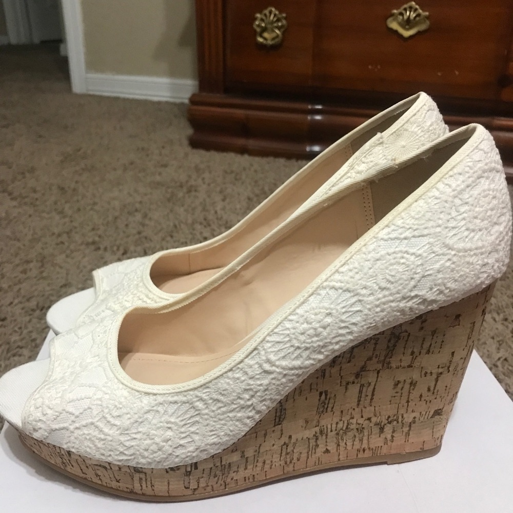 Summer wedges